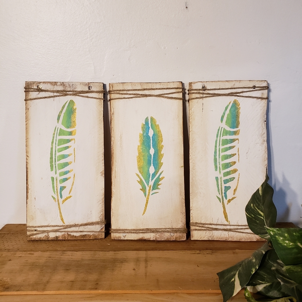 Feather bo ho wall decor